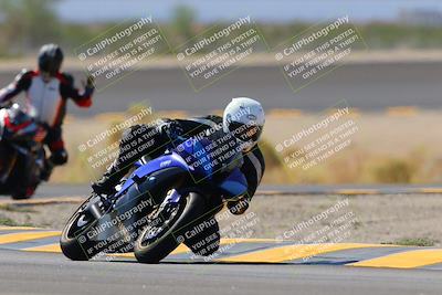 media/Oct-08-2022-SoCal Trackdays (Sat) [[1fc3beec89]]/Turn 14 (1050am)/